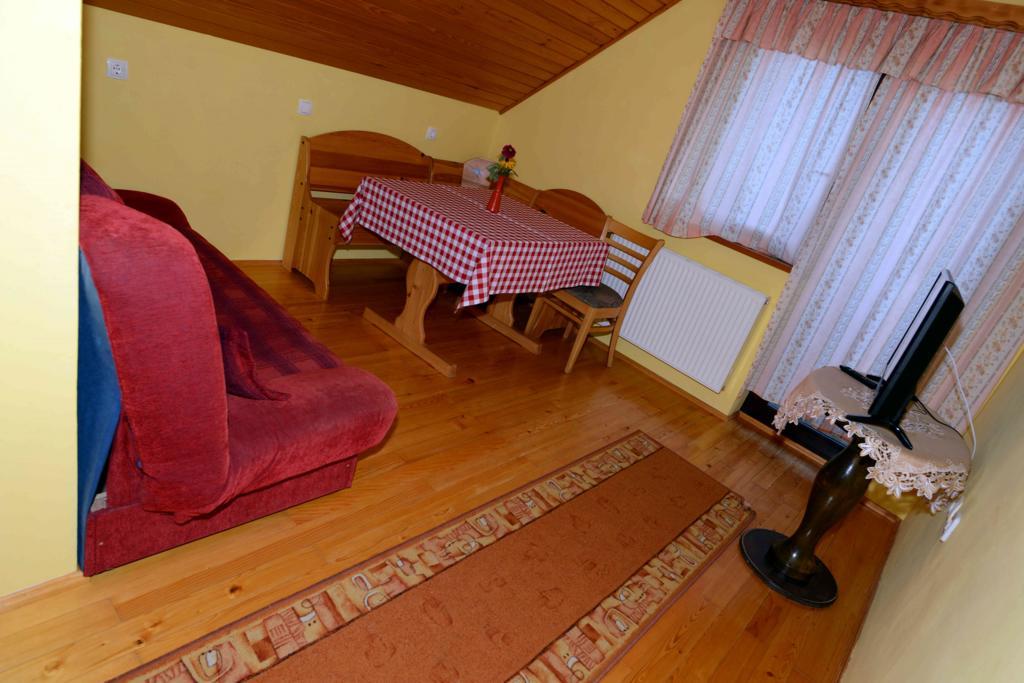 Apartment House Koprivnik Zreče Extérieur photo